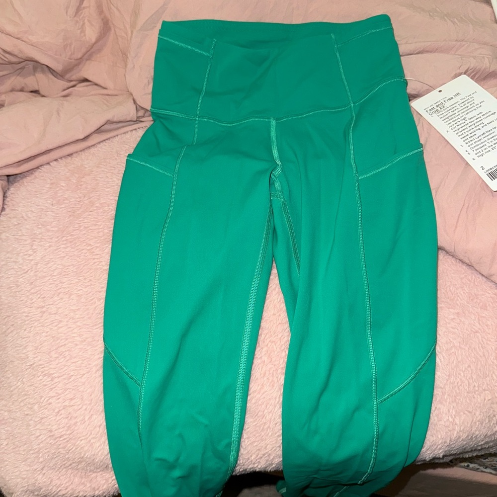 Lululemon Fast and Free HR crop 23”
